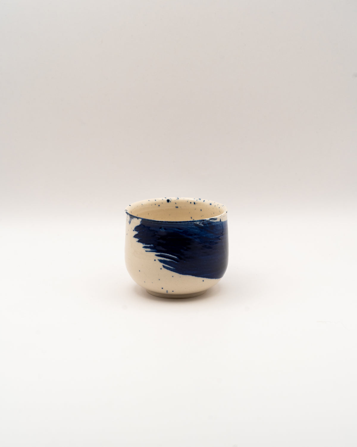 Yunomi (dwa) - Sabina Benčíková (Struktura Ceramics)