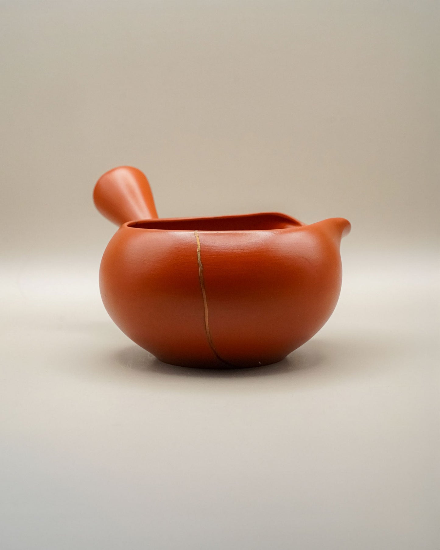 Kintsugi Tokoname - Yaki Yuzamashi - Mirosława Cobela - CIABA | JAPOŃSKA ZIELONA HERBATA