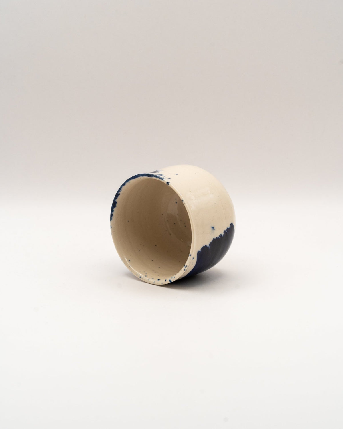 Yunomi (dwa) - Sabina Benčíková (Struktura Ceramics) - CIABA | JAPOŃSKA ZIELONA HERBATA