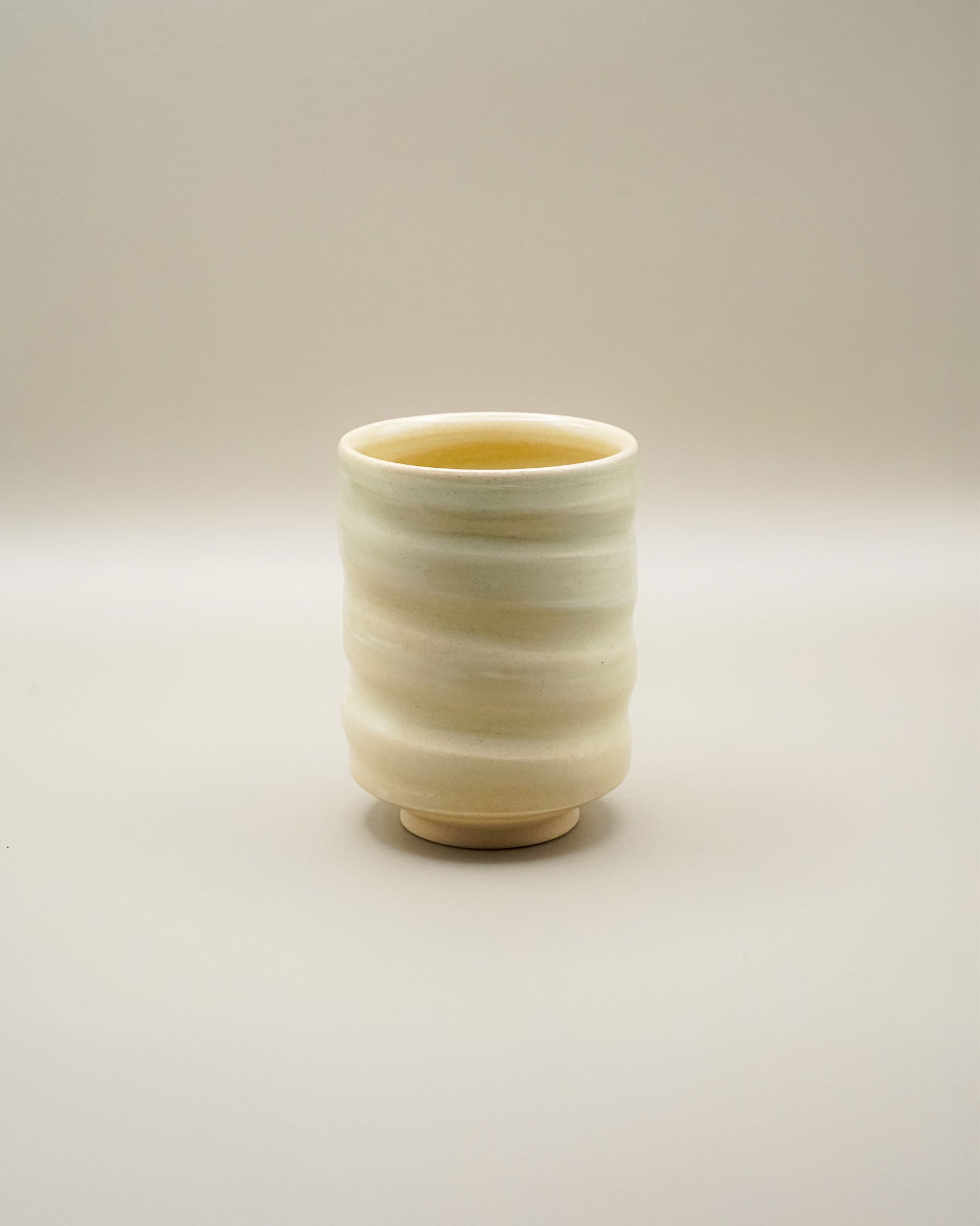 Yunomi - Sabina Benčíková (Struktura Ceramics) - CIABA | JAPOŃSKA ZIELONA HERBATA