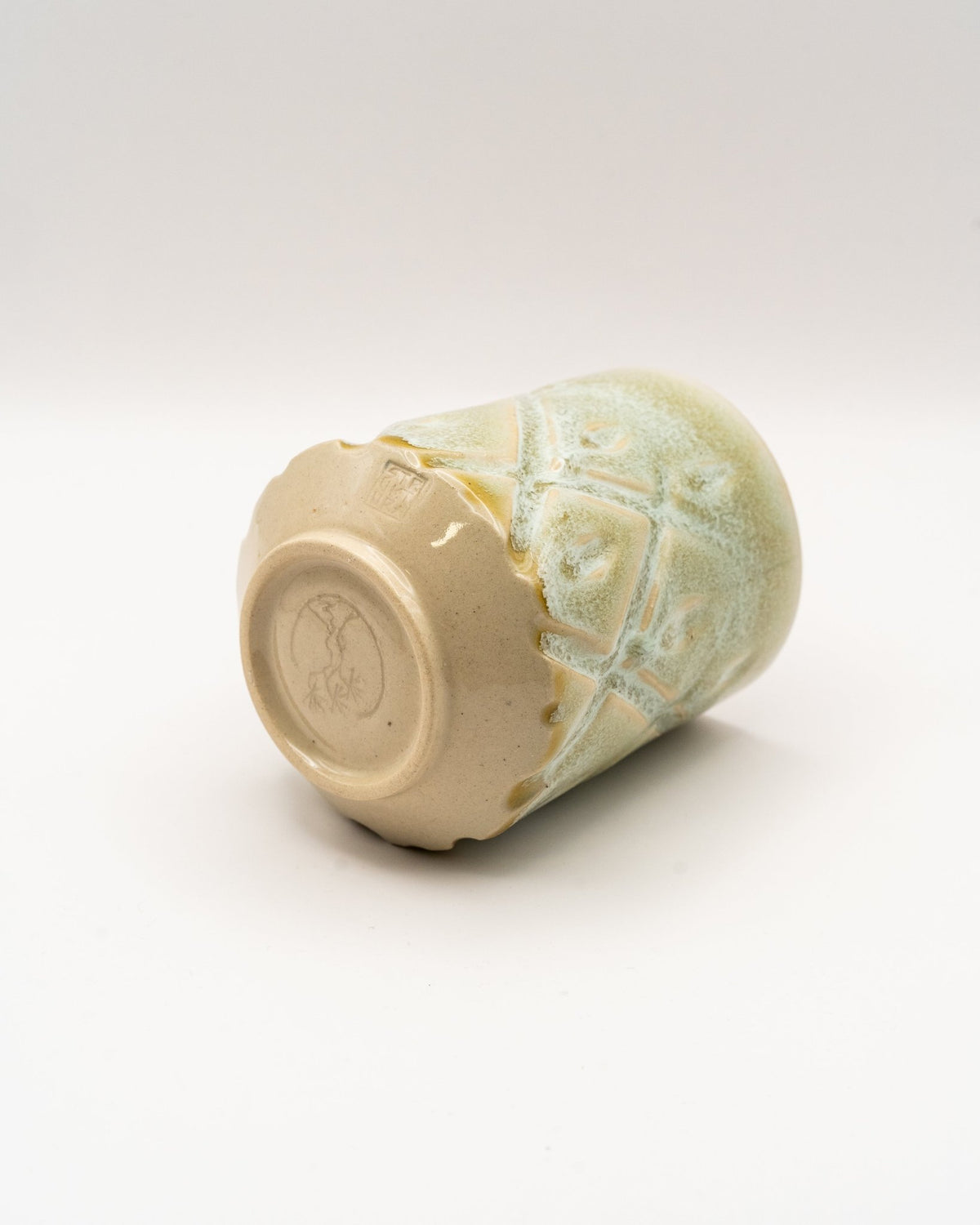 Yunomi - Sabina Benčíková (Struktura Ceramics) - CIABA | JAPOŃSKA ZIELONA HERBATA