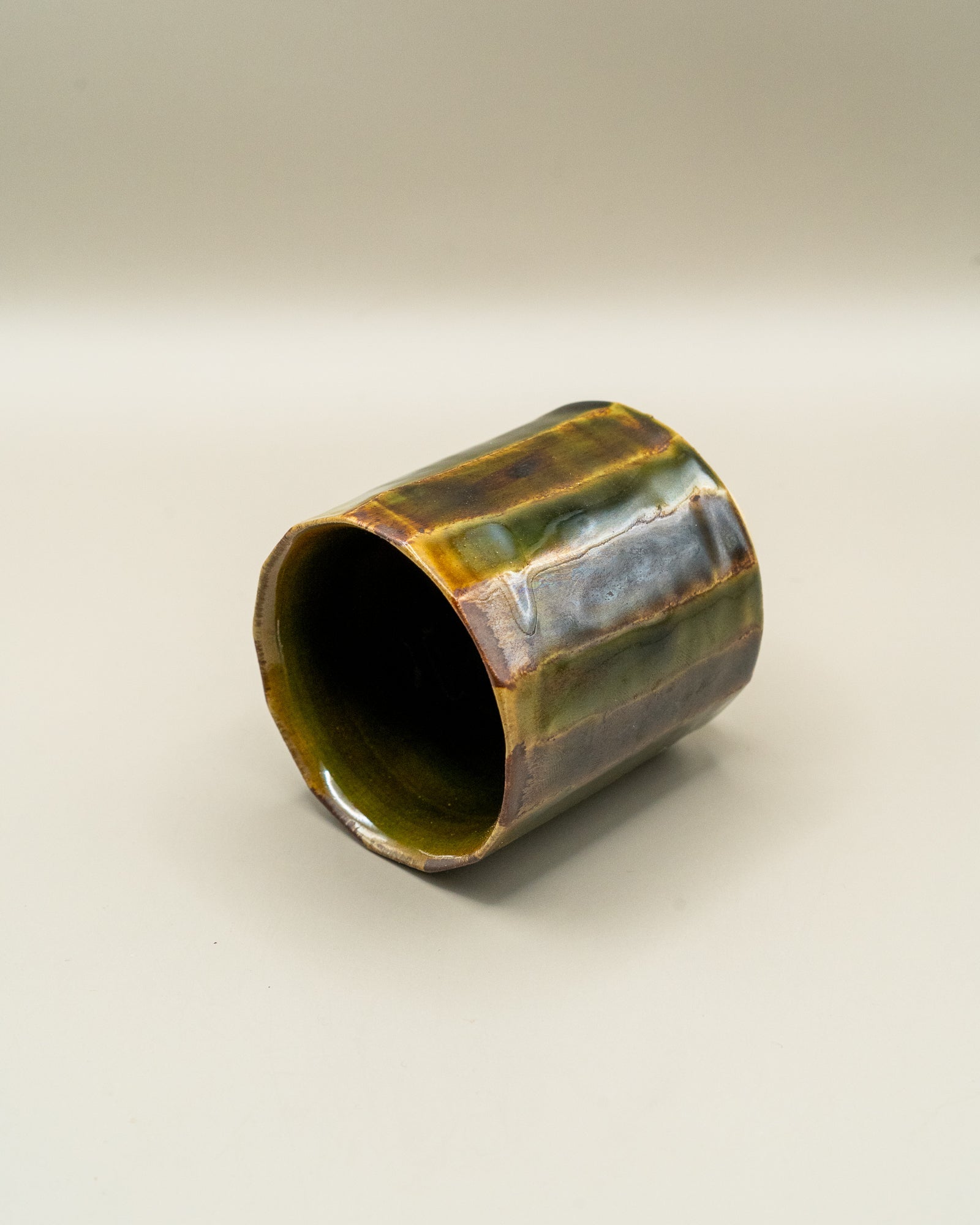 Yunomi - Sabina Benčíková (Struktura Ceramics) - CIABA | JAPOŃSKA ZIELONA HERBATA