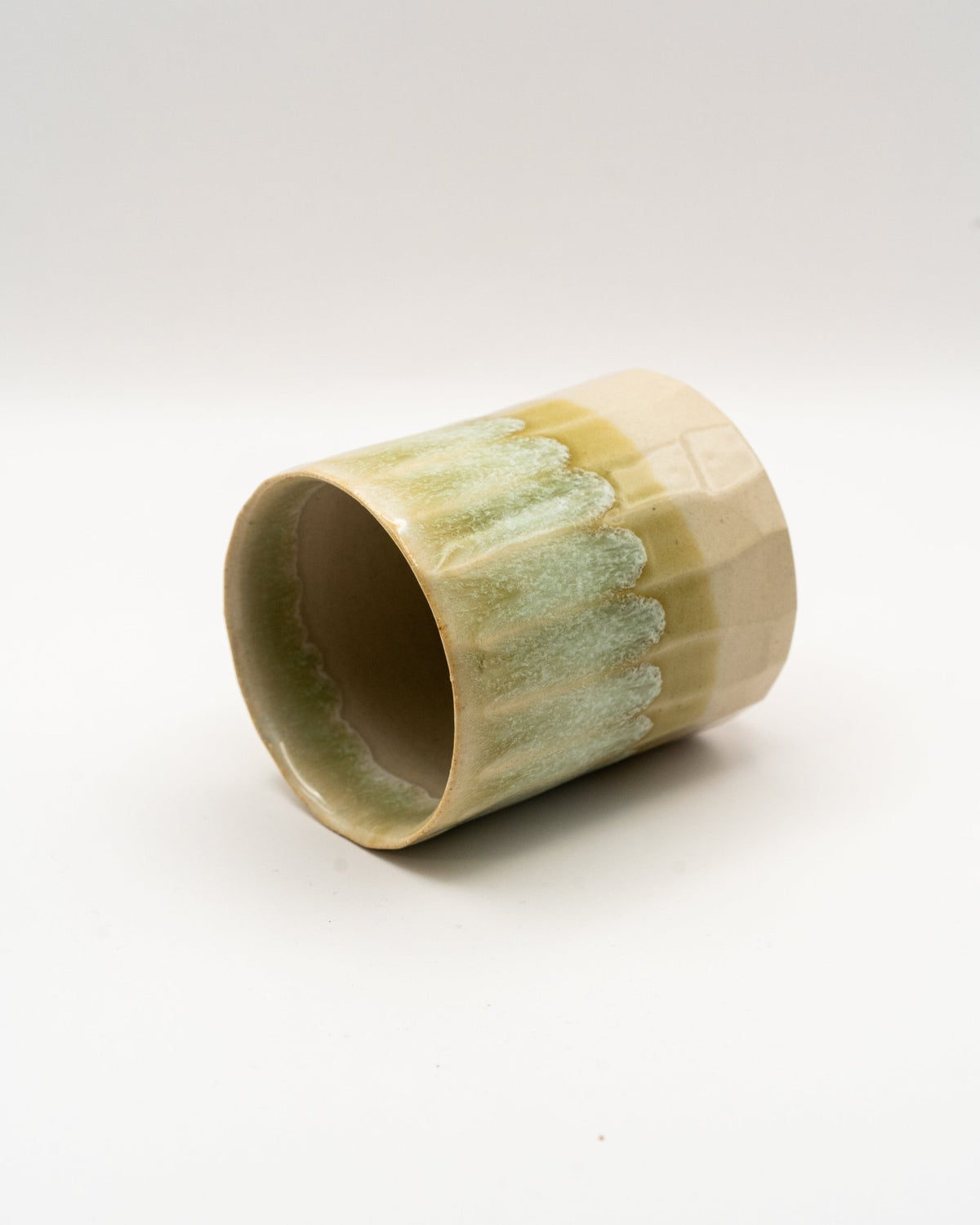 Yunomi - Sabina Benčíková (Struktura Ceramics) - CIABA | JAPOŃSKA ZIELONA HERBATA