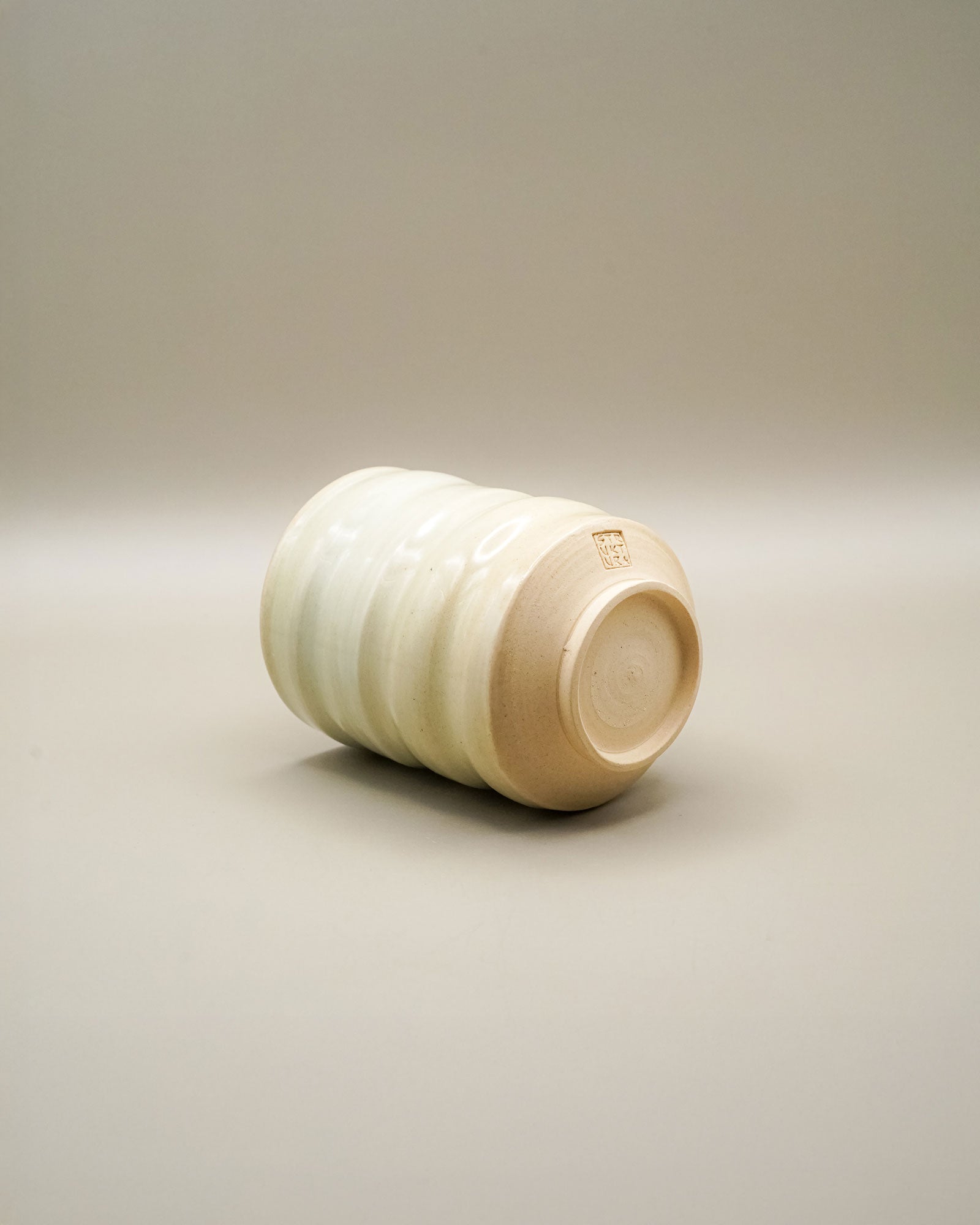 Yunomi - Sabina Benčíková (Struktura Ceramics) - CIABA | JAPOŃSKA ZIELONA HERBATA