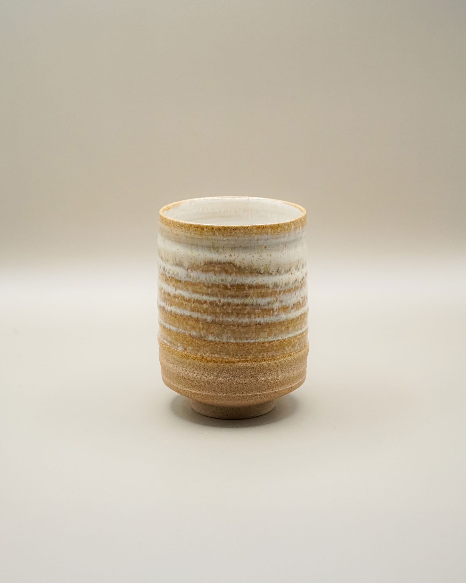 Yunomi - Sabina Benčíková (Struktura Ceramics) - CIABA | JAPOŃSKA ZIELONA HERBATA